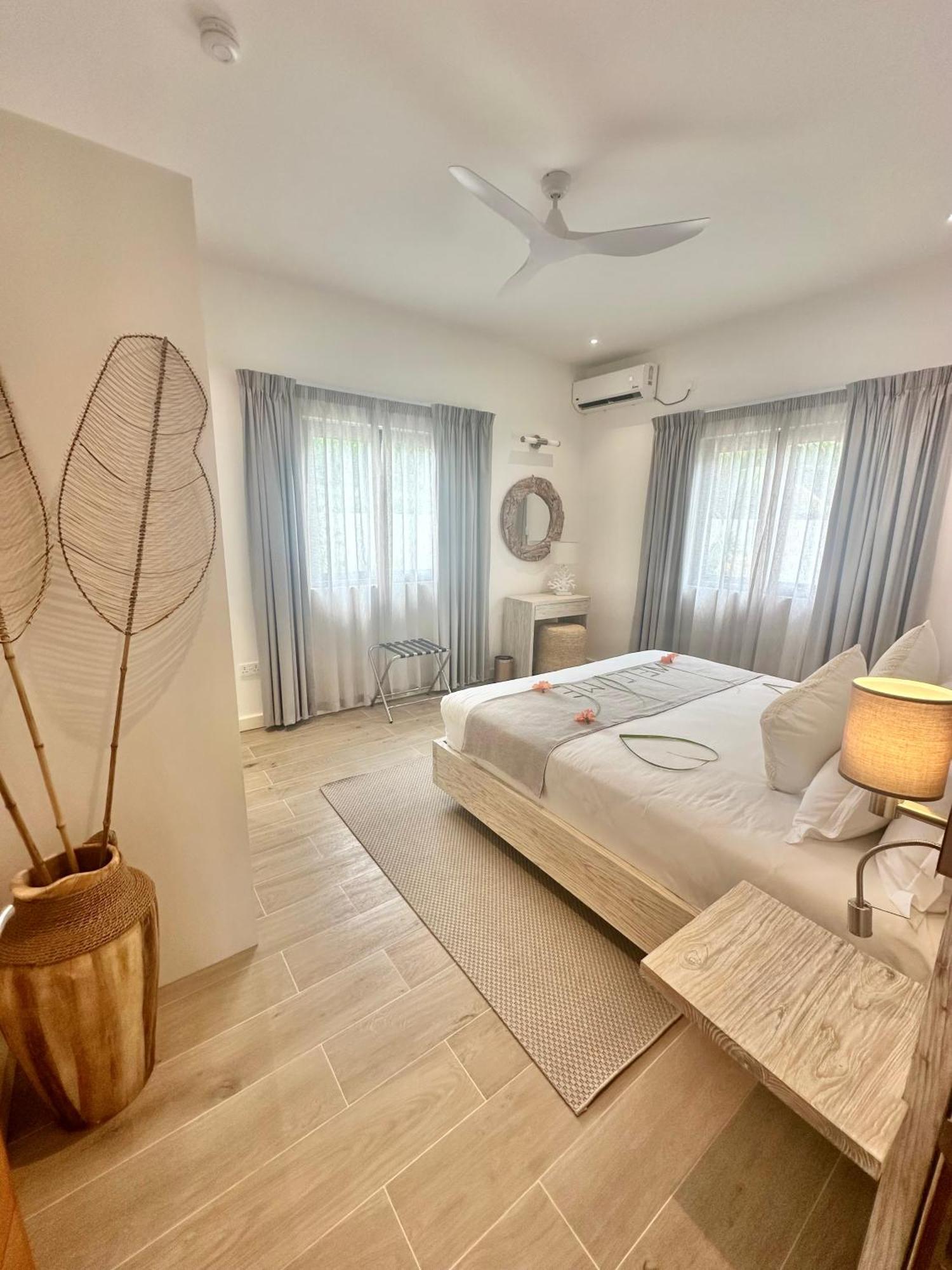 Pineapple Beach Villas Baie Lazare  Eksteriør bilde